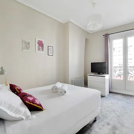 Bright - 2br-4p - Belleville Parigi